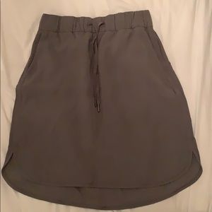 Green lululemon on the fly skirt | Size 6